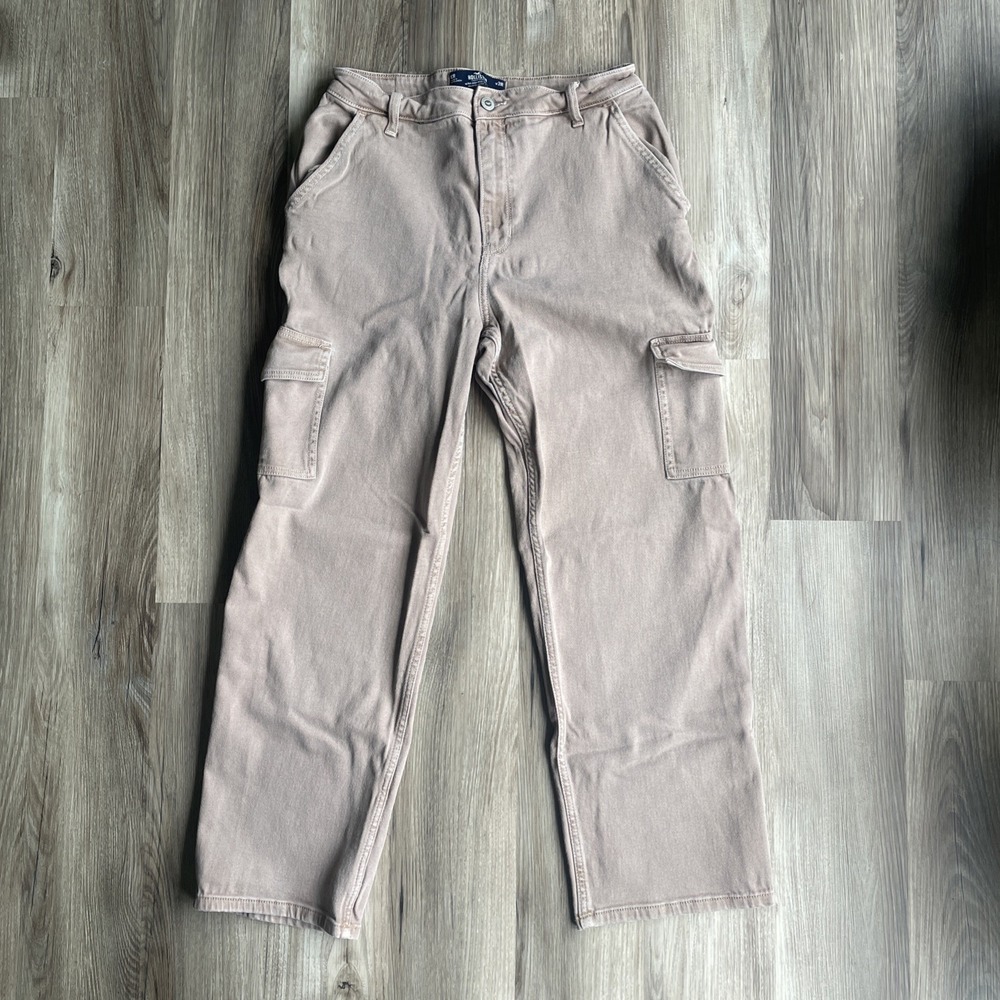 Hollister Ultra High-Rise Dad Jean Cargo Pants Brown Women's 12R 31 Hipster